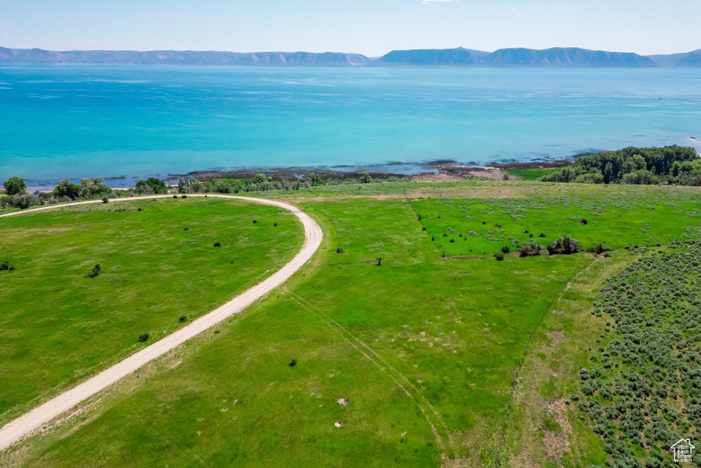 2555 N BEAR LAKE BLVD Garden City, UT 84028