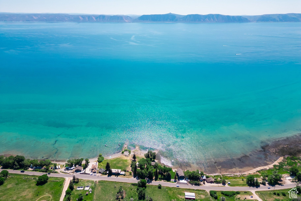 2555 N BEAR LAKE BLVD Garden City, UT 84028