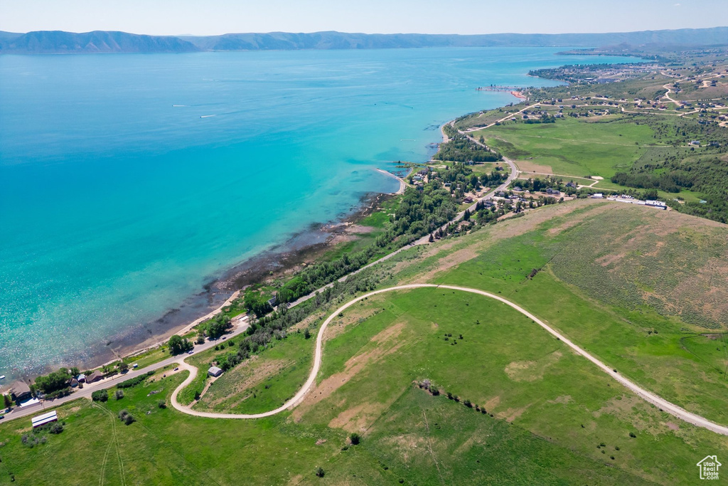 2555 N BEAR LAKE BLVD Garden City, UT 84028