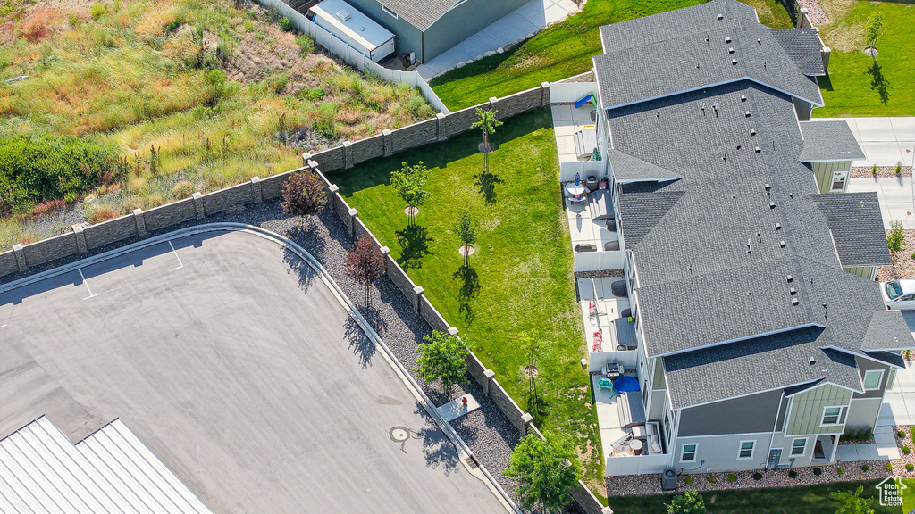 Bird\'s eye view