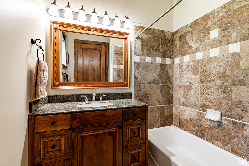3794 DEVONSHIRE DR Provo, UT 84604