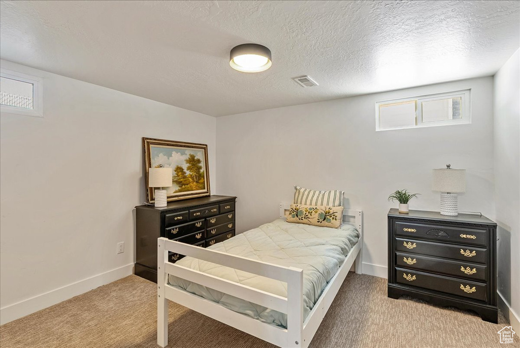 669 W 6TH AVE Midvale, UT 84047