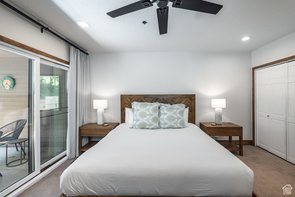Bedroom featuring light colored carpet, access to exterior, recessed lighting, a closet, and a ceiling fan