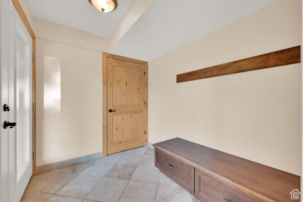 Mudroom with baseboards