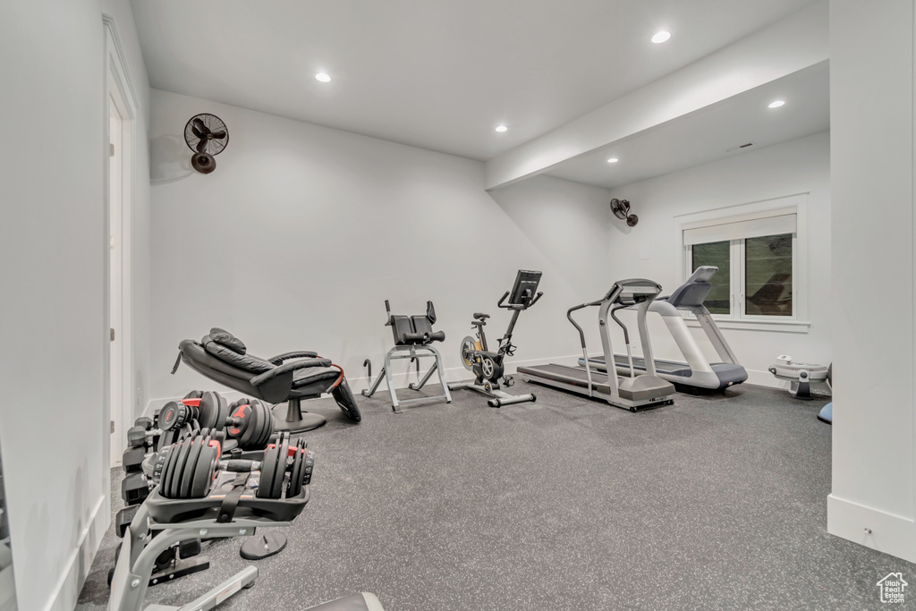 Exercise area with recessed lighting
