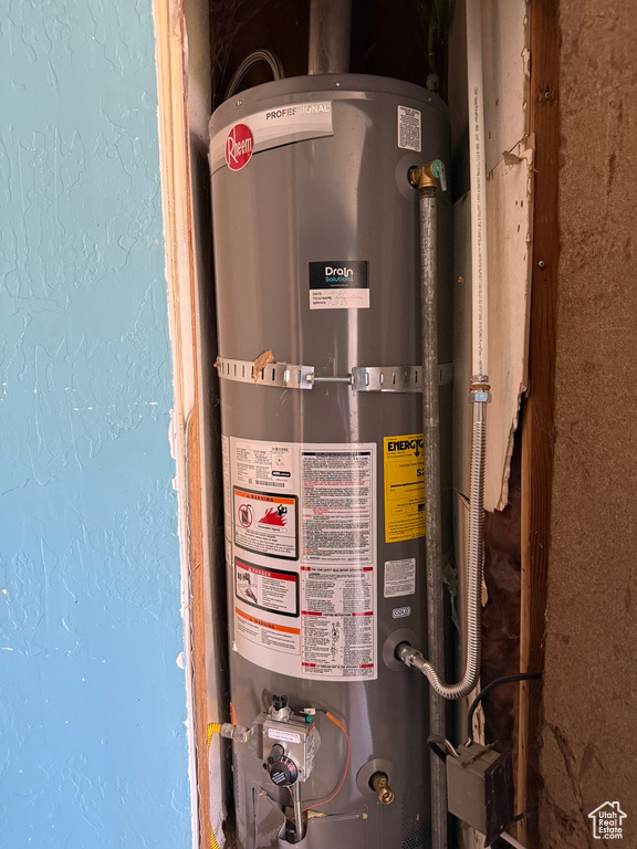 Utilities featuring gas water heater