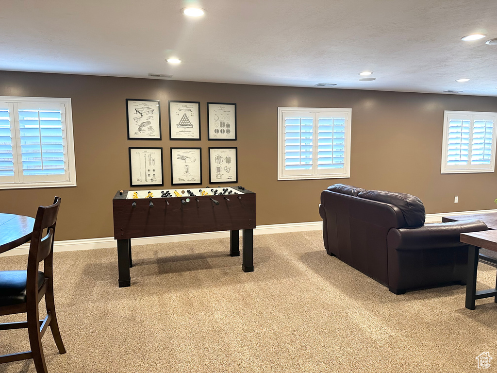 Game room with carpet flooring, recessed lighting, and baseboards