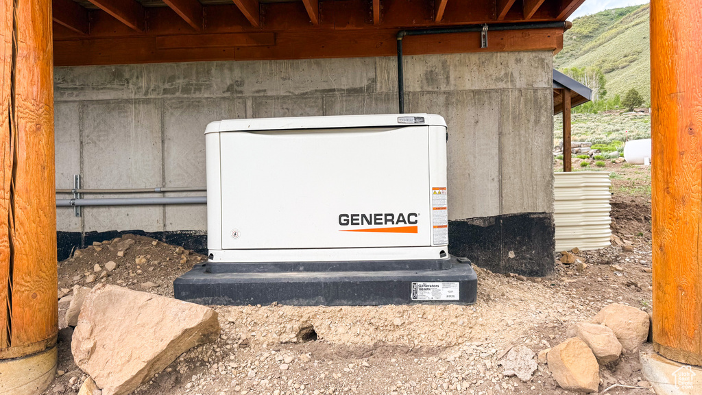 Detailed view of a power unit