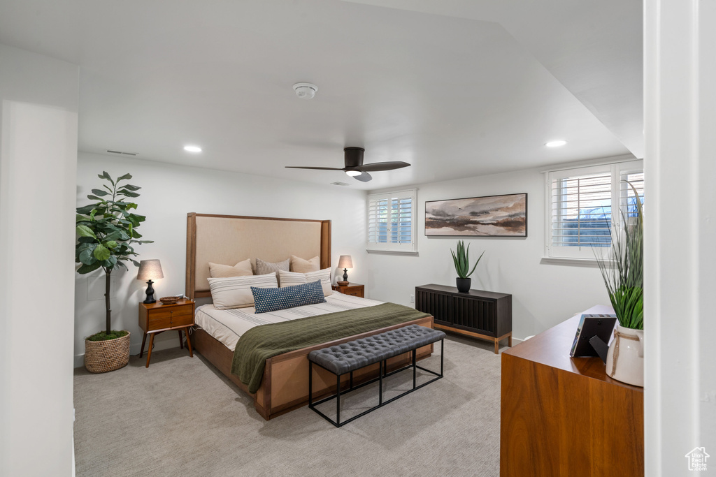 2201 E GREGSON AVE Salt Lake City, UT 84109