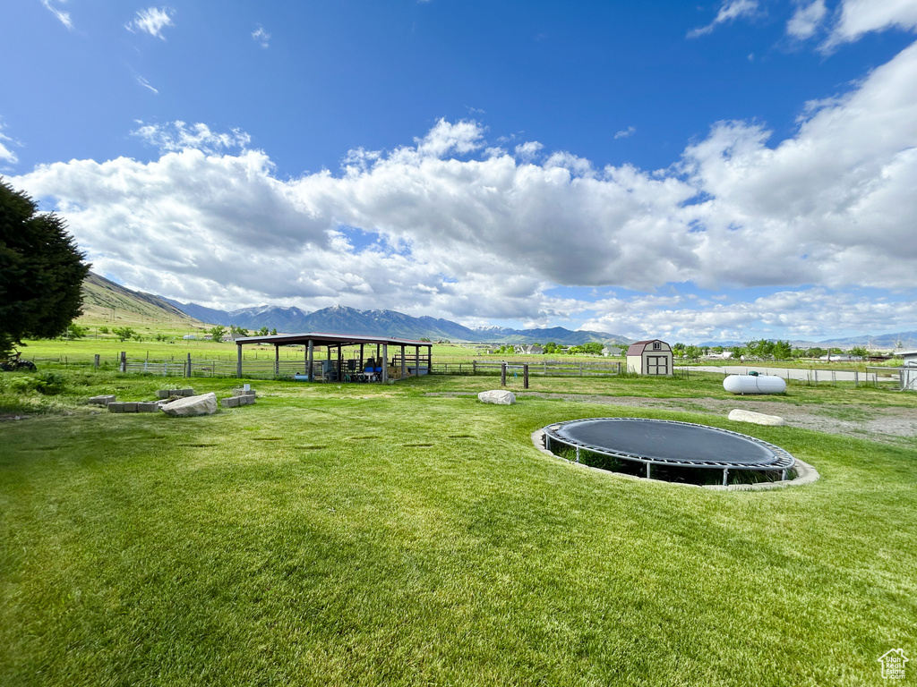 View of yard featuring a mountain view