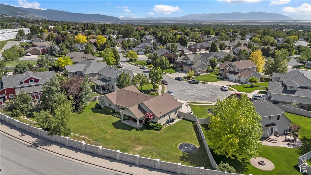 Aerial perspective of suburban area with mountains