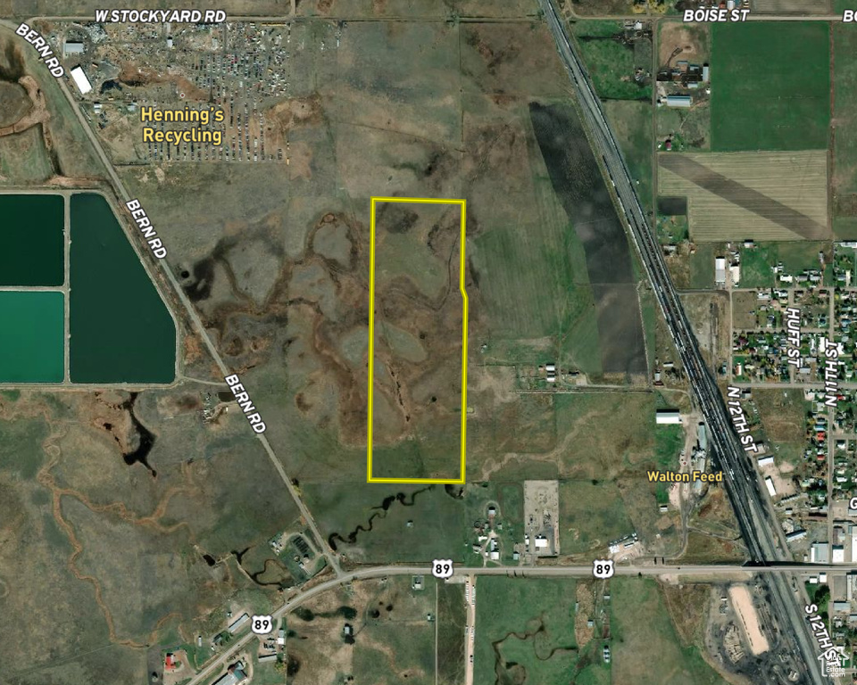 Map / location with property parcel outlined
