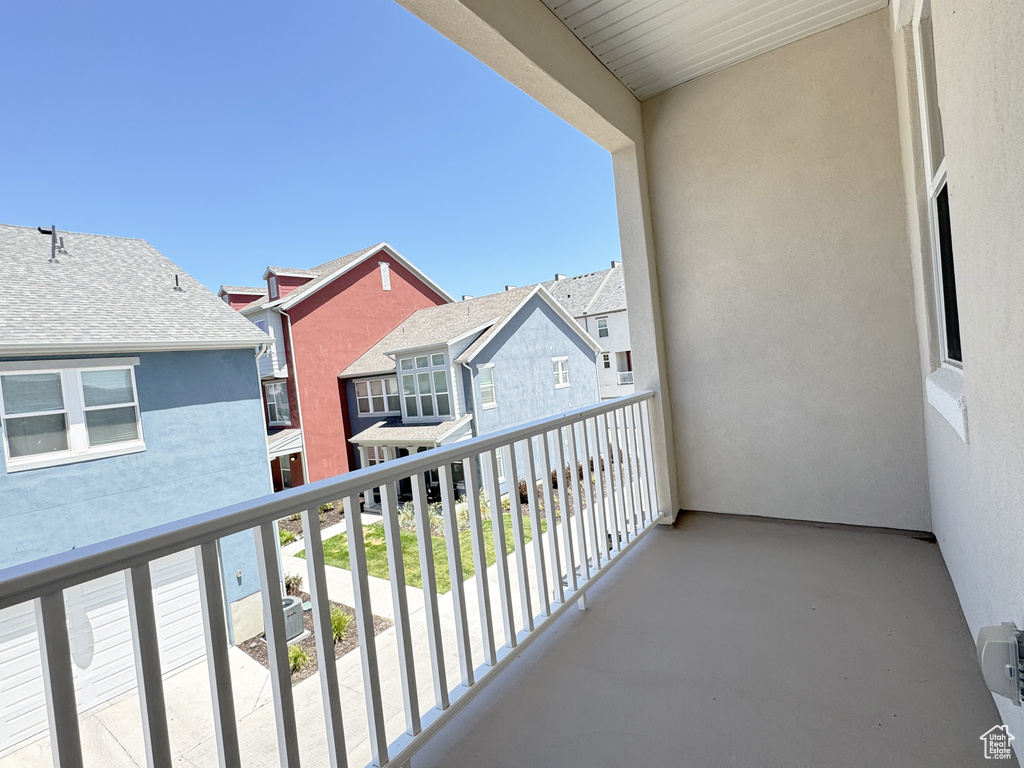 Balcony featuring a residential view
