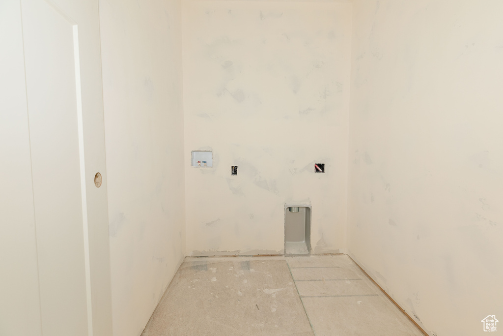 Washroom featuring hookup for a washing machine