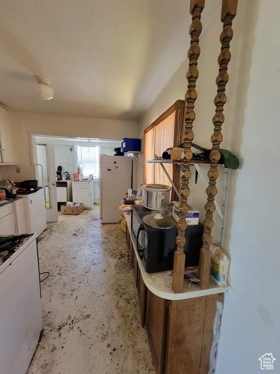 Photo 15 for MLS #2090600 at 138 W Geneva Dr