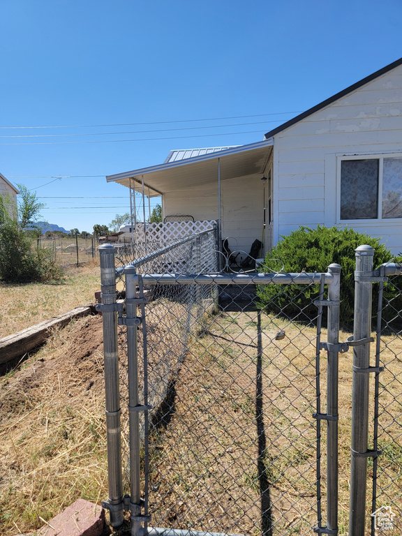 Photo 4 for MLS #2090600 at 138 W Geneva Dr