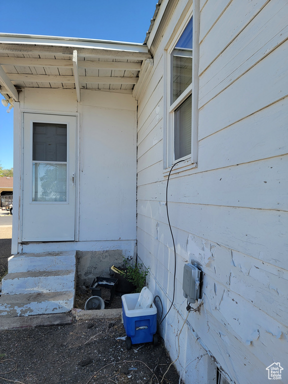 Photo 22 for MLS #2090600 at 138 W Geneva Dr