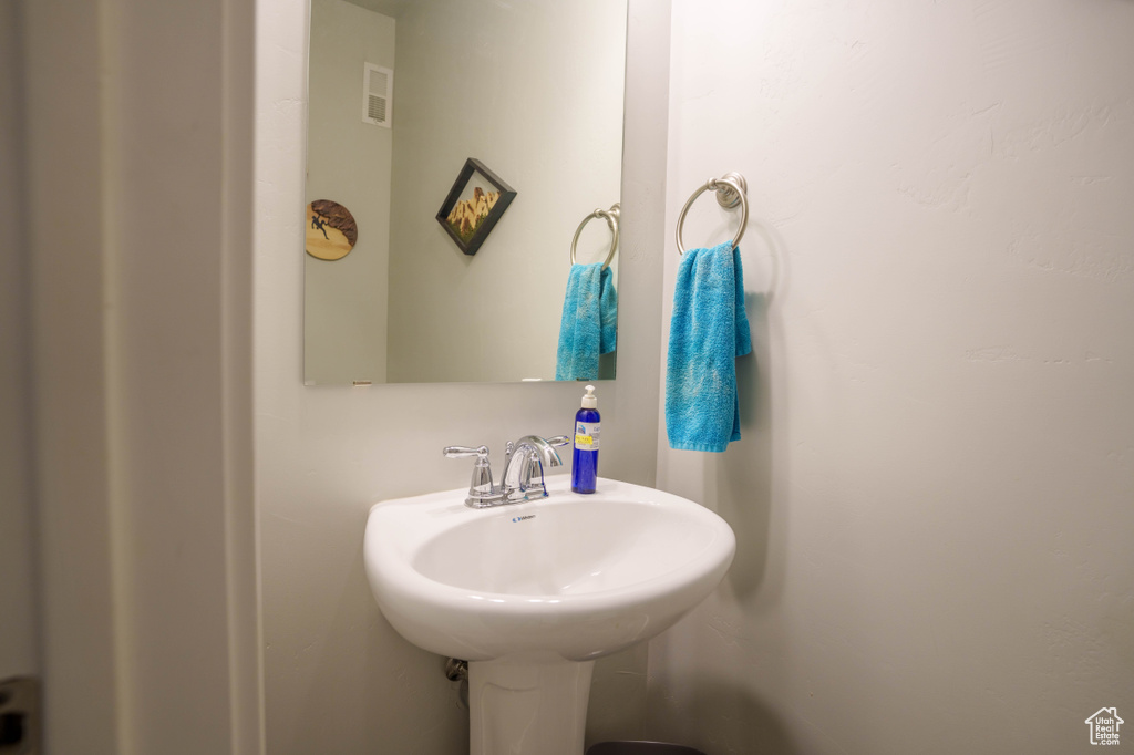 Bathroom featuring a sink