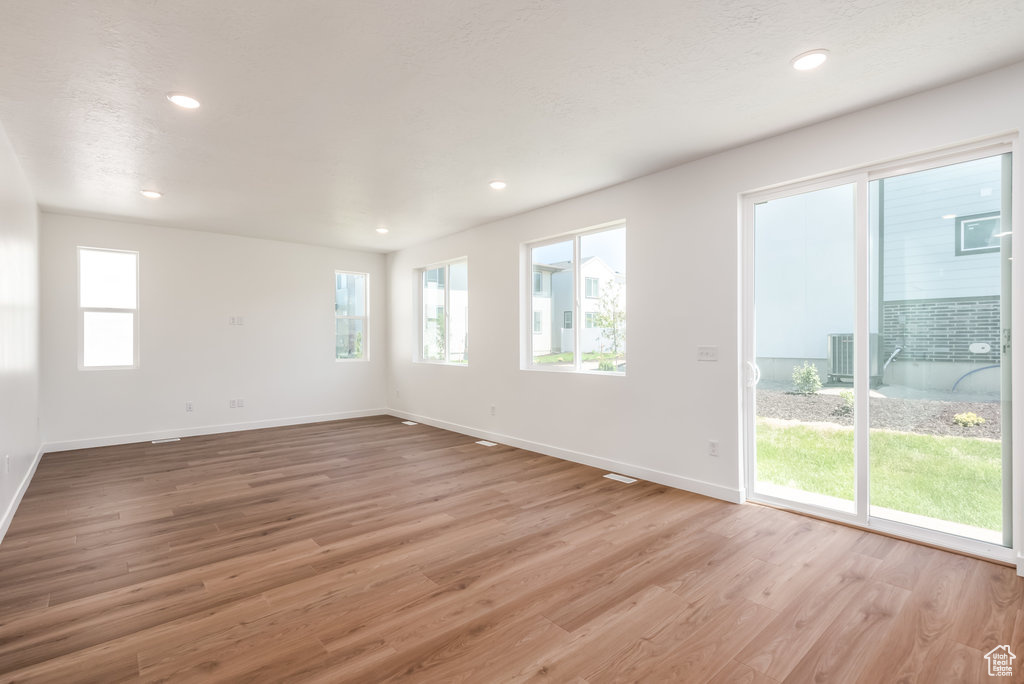 903 W BULLION ST Murray, UT 84123