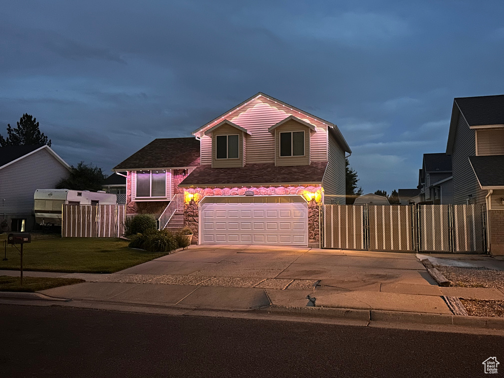 4293 W 5550 S Roy, UT 84067