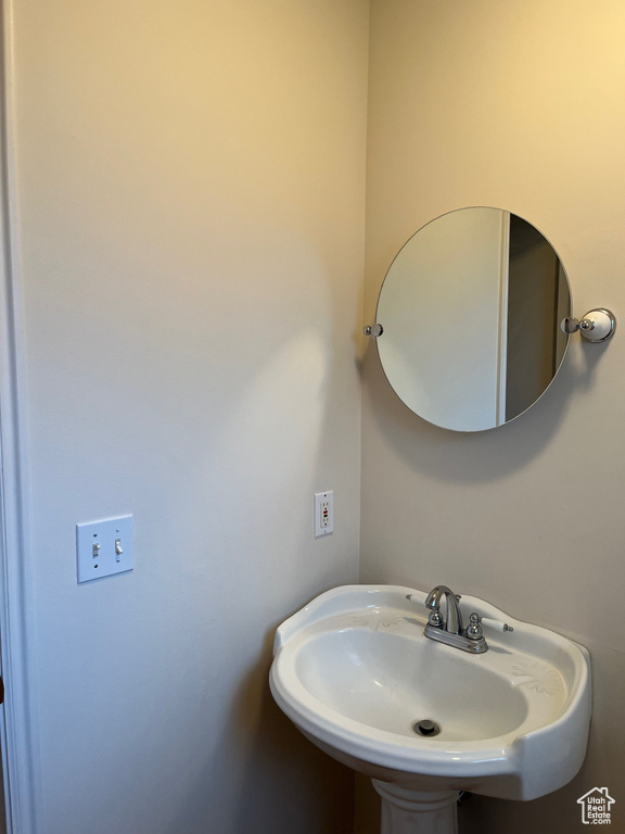 Bathroom featuring a sink