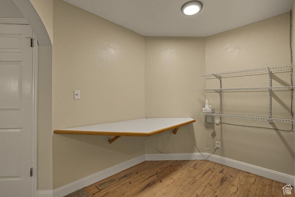 Photo 18 for MLS #2090636 at 397 N Wendy Dr
