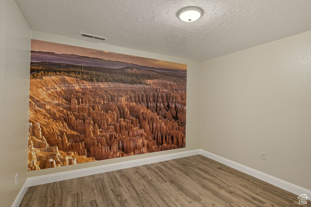 Photo 31 for MLS #2090636 at 397 N Wendy Dr