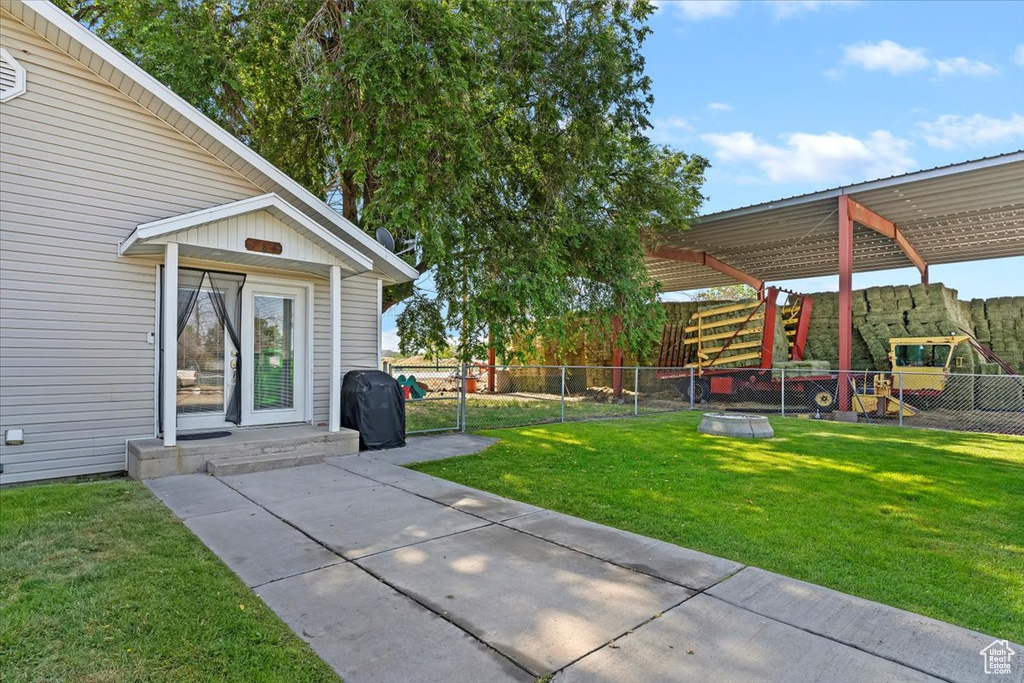 View of yard with a playground