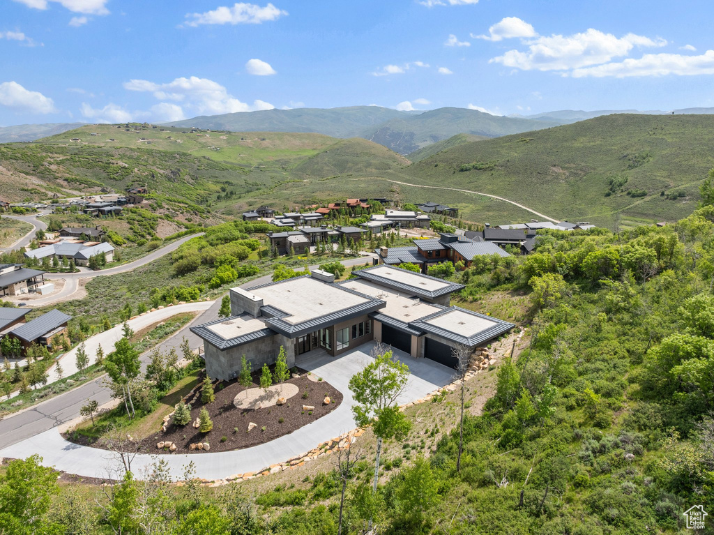View from above of property featuring mountains