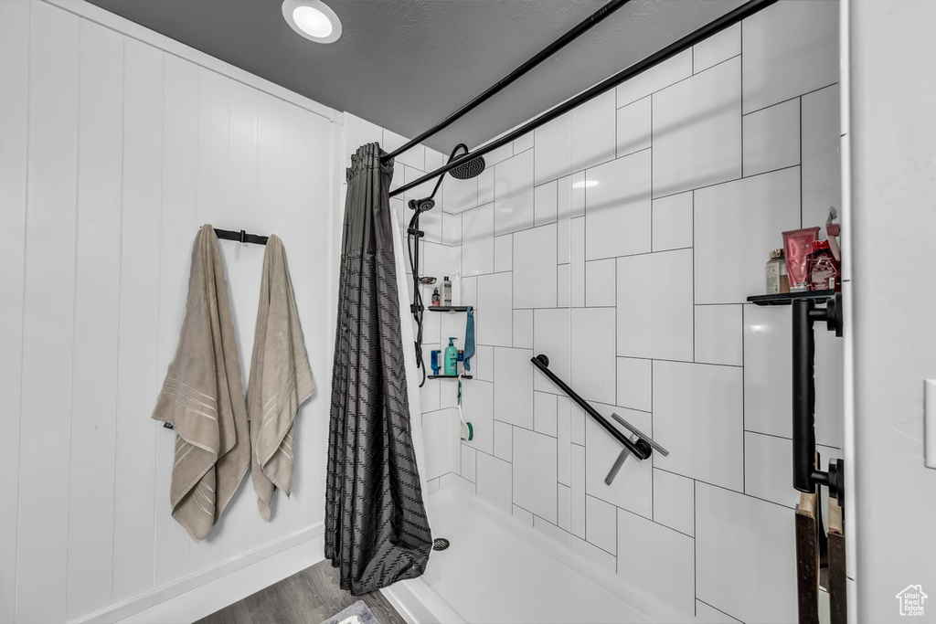 Photo 14 for MLS #2090657 at 1002 W Stonehaven Dr #108