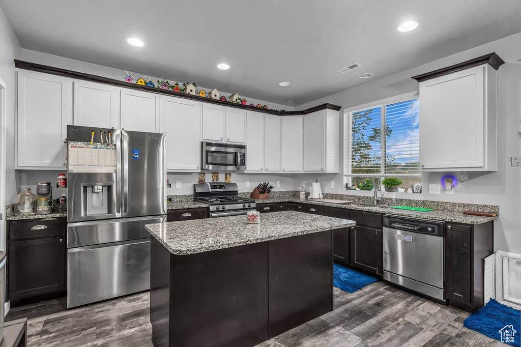Photo 4 for MLS #2090657 at 1002 W Stonehaven Dr #108