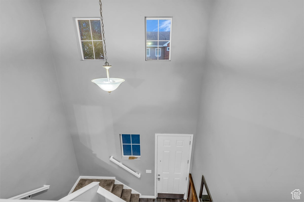 Photo 10 for MLS #2090657 at 1002 W Stonehaven Dr #108
