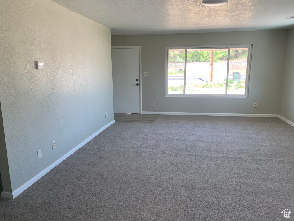 233 N CARBONVILLE RD Price, UT 84501