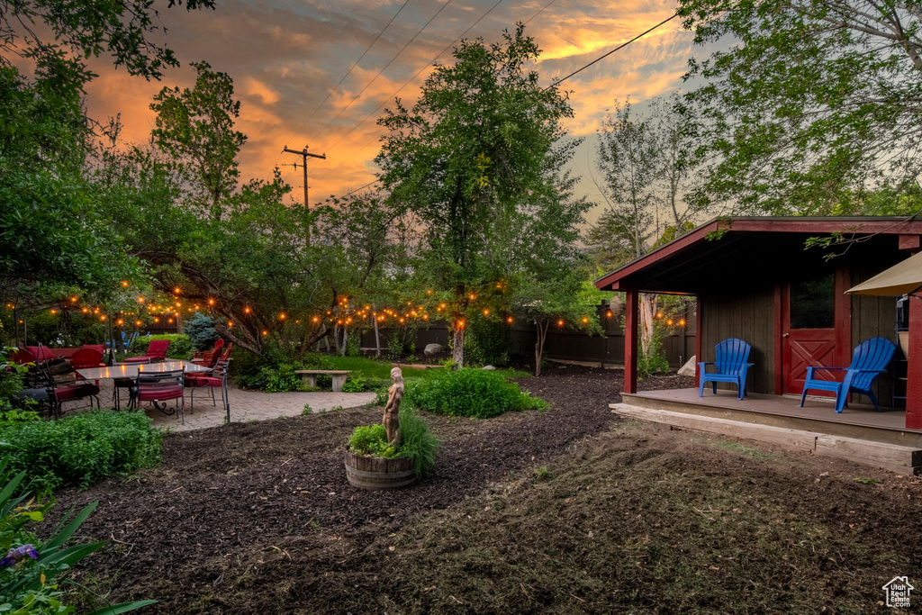 View of yard featuring a patio and an outdoor living space
