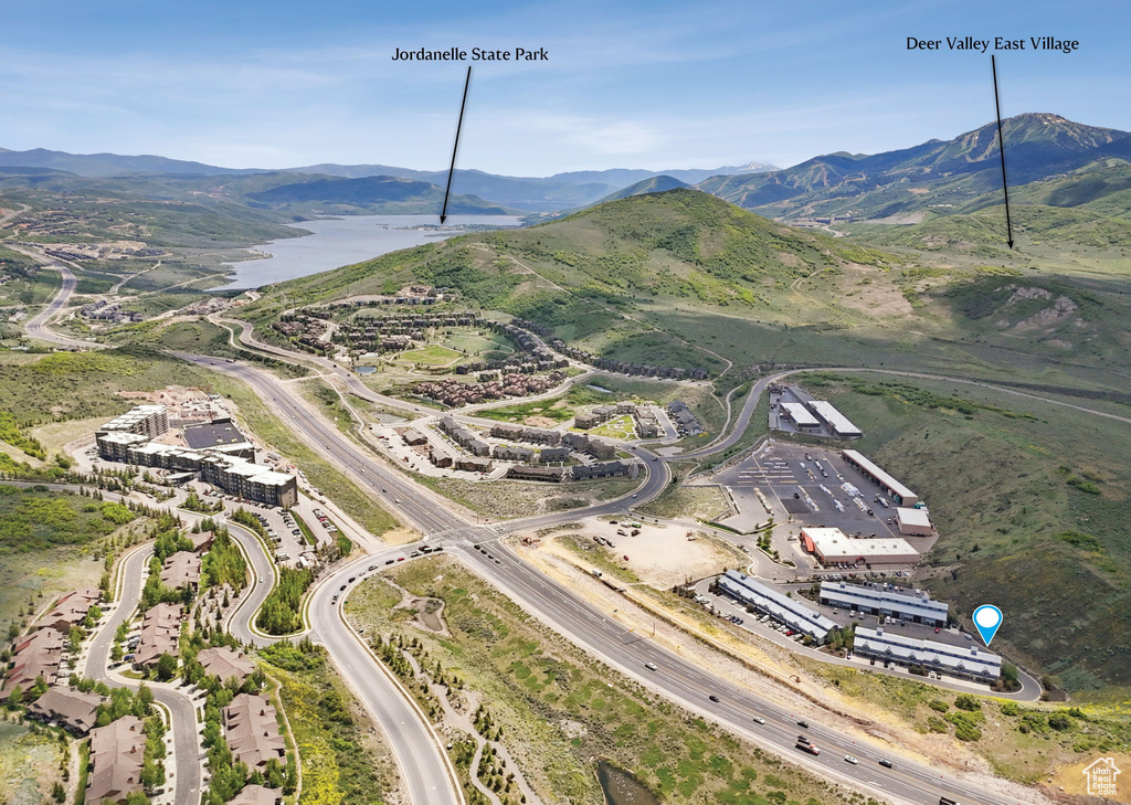 Bird\'s eye view of mountains