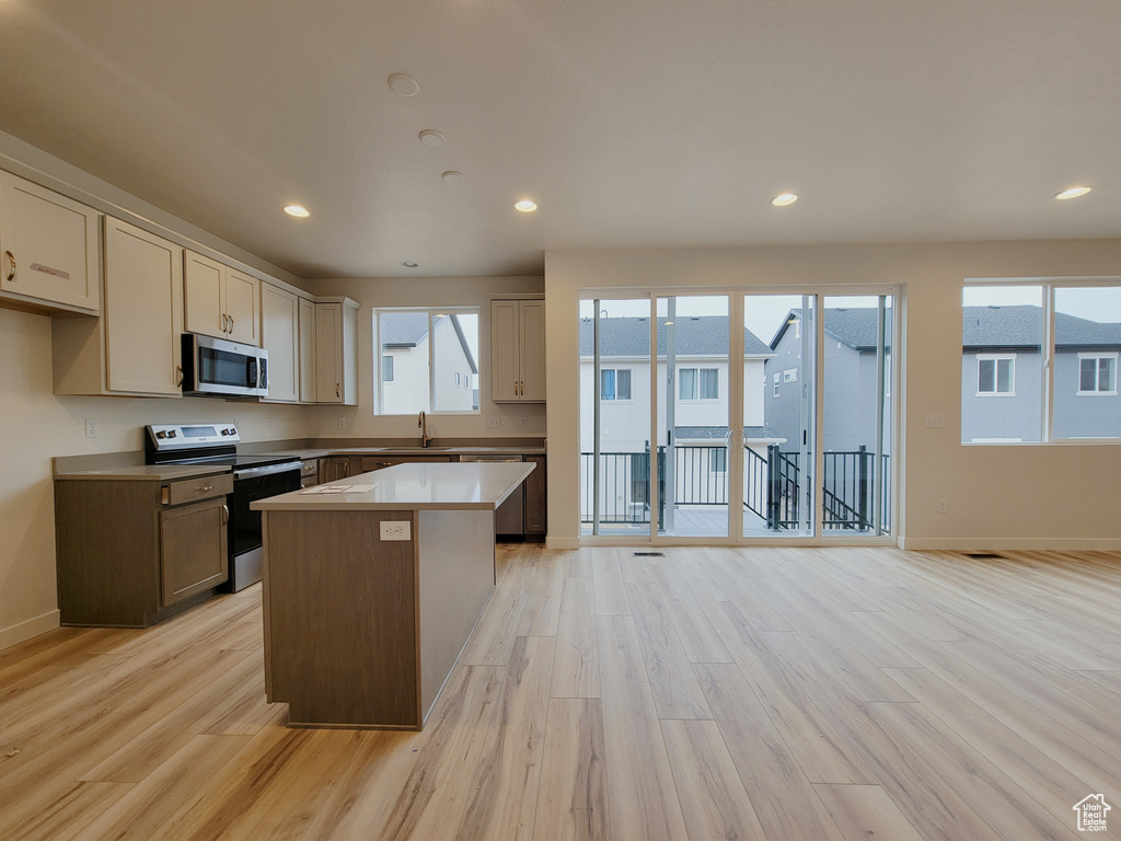 6723 S GLADE CREEK DR #223 West Jordan, UT 84081