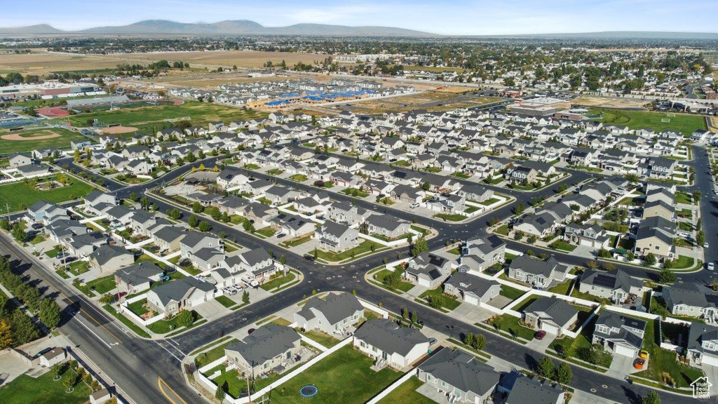 665 S 1400 W Syracuse, UT 84075