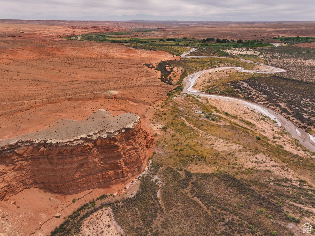 Aerial view of property\\\'s location with rural landscape