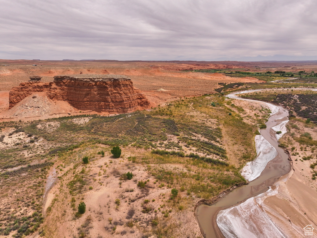 Aerial view of property\\\'s location with rural landscape and a desert landscape