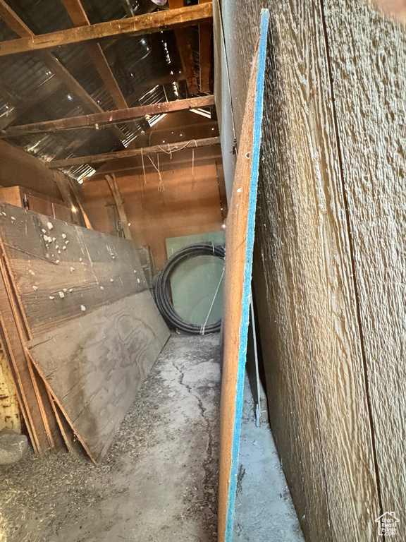 Detailed view of concrete floors