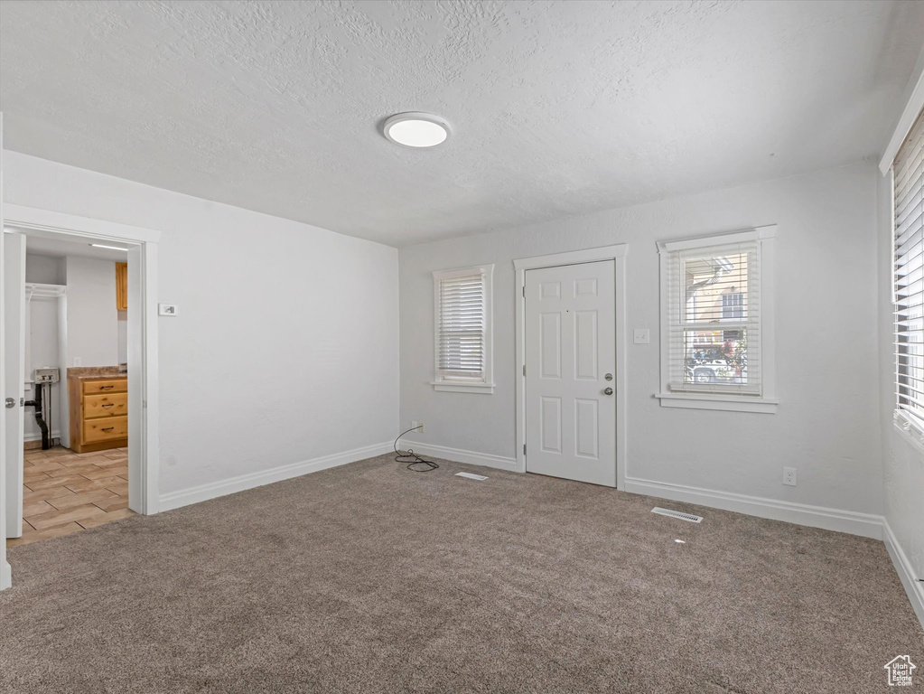 Photo 9 for MLS #2090798 at 115 N 300 East