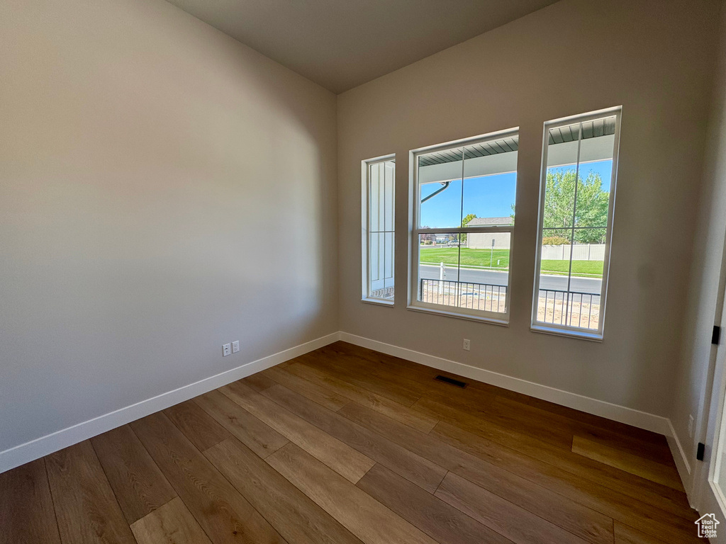 Photo 23 for MLS #2090818 at 2607 W 550 North