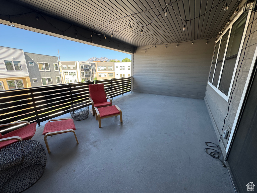 8392 S SKY MIRROR LN #302 Midvale, UT 84047