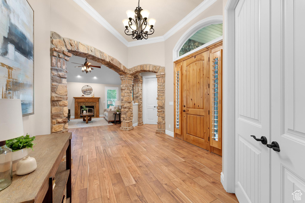 2221 E FISHER LN Salt Lake City, UT 84109