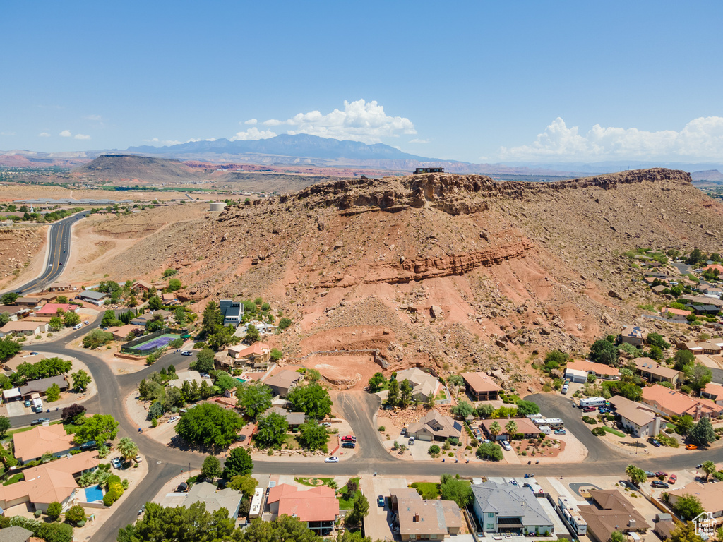 Aerial overview of property's location with mountains