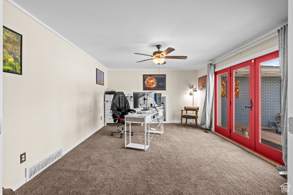 Office with carpet, ornamental molding, ceiling fan, and baseboards