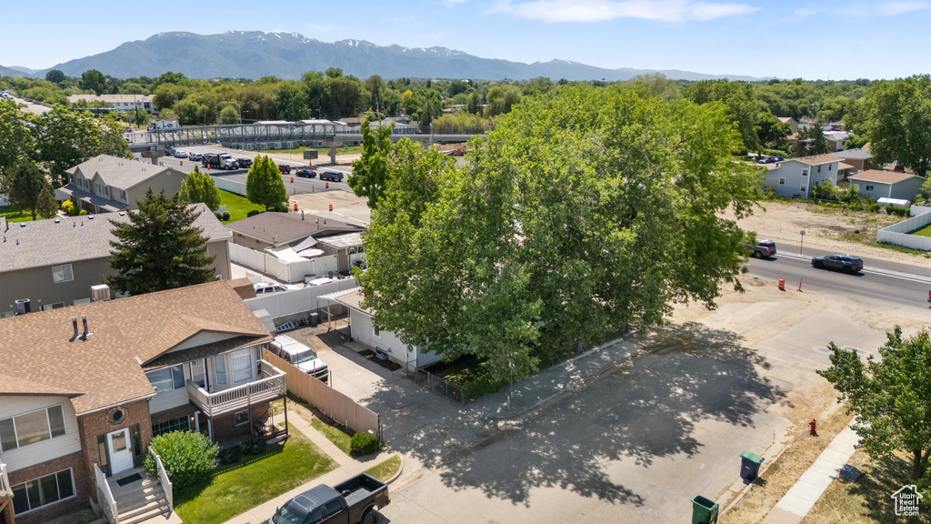 Aerial perspective of suburban area with mountains