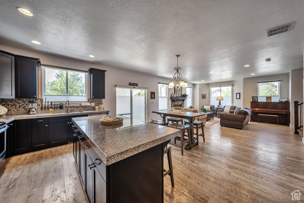 5608 S DUNETREE HILL LN Holladay, UT 84121