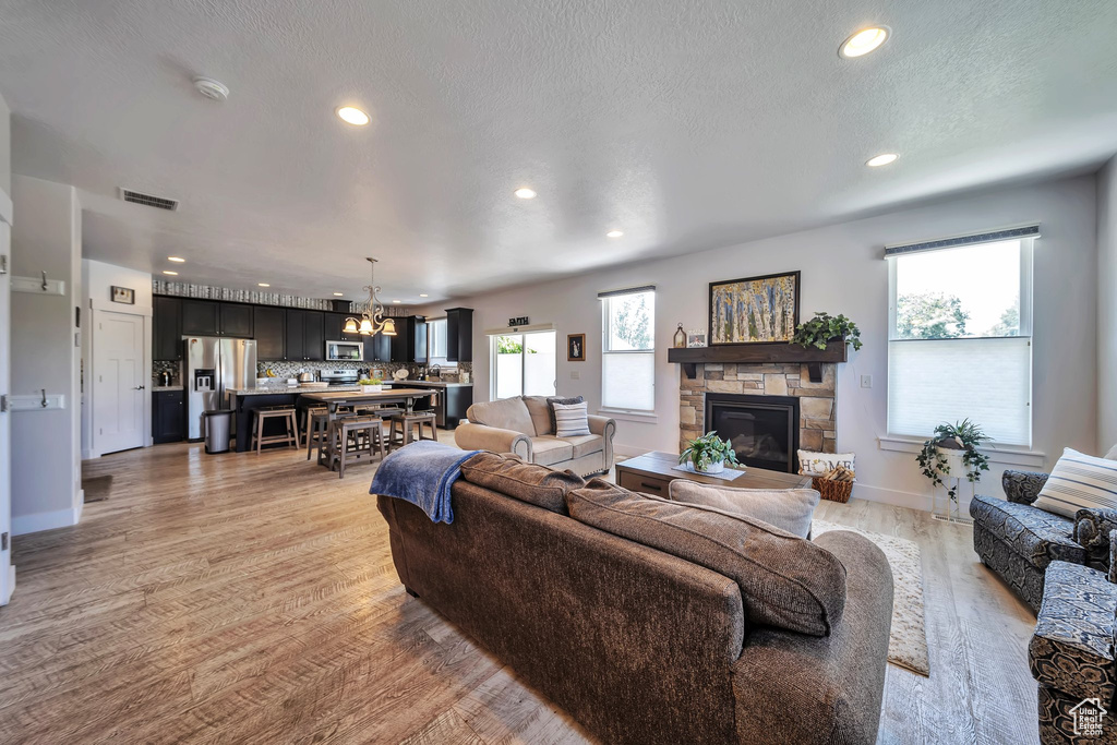 5608 S DUNETREE HILL LN Holladay, UT 84121