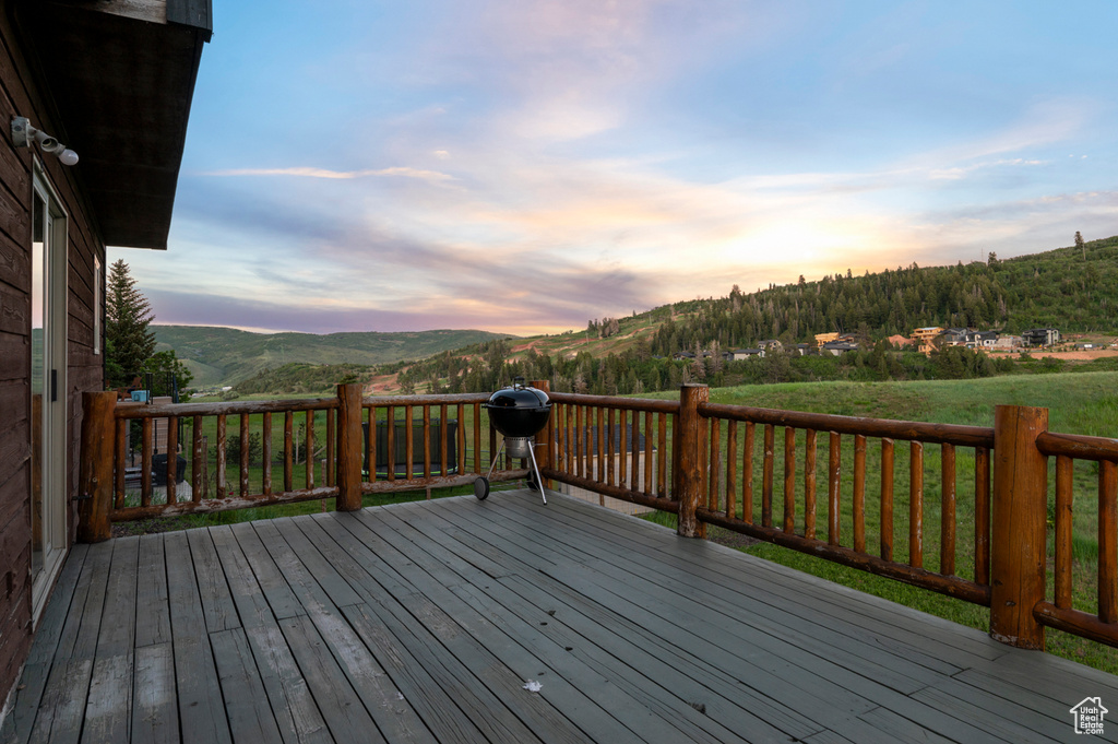 Deck featuring a mountain view